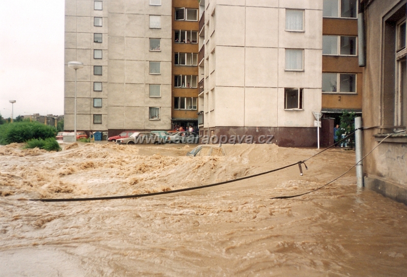 1997 (41).jpg - Povodně 1997 - Ratibořská ulice